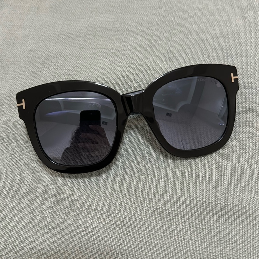 Tom ford mirrored sunglasses